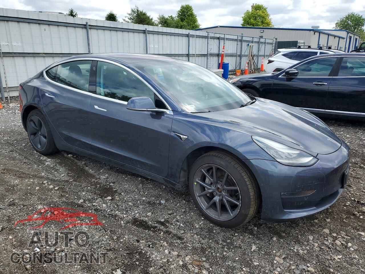 TESLA MODEL 3 2018 - 5YJ3E1EB4JF128999