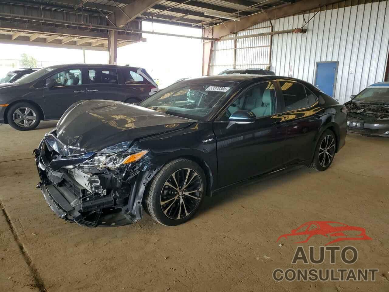 TOYOTA CAMRY 2018 - 4T1B21HK6JU500684