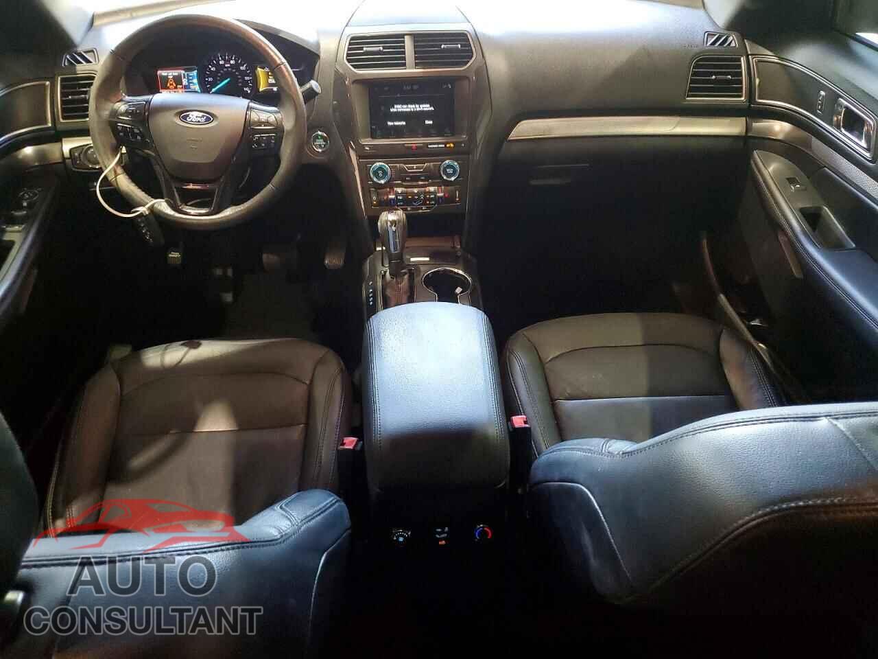 FORD EXPLORER 2018 - 1FM5K7D88JGC69134