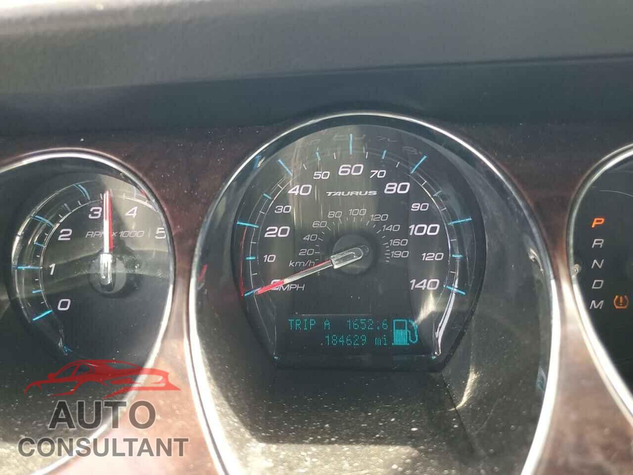 FORD TAURUS 2011 - 1FAHP2FW3BG174425