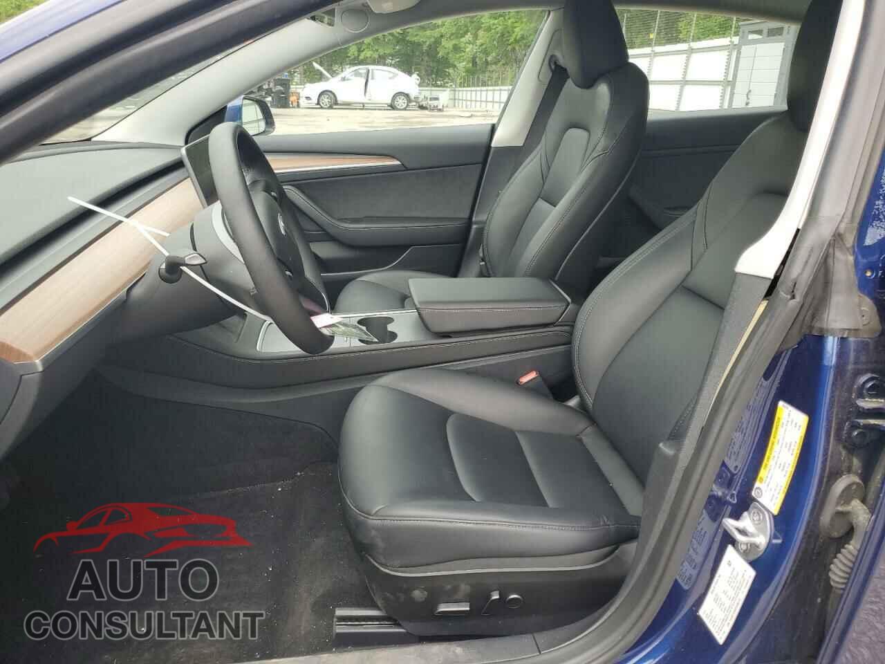 TESLA MODEL 3 2023 - 5YJ3E1EA5PF695318