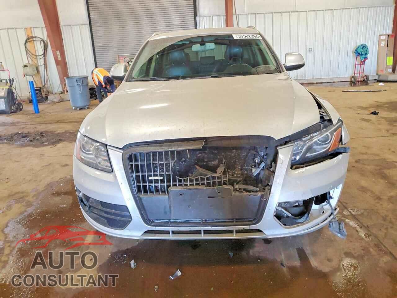 AUDI Q5 2012 - WA1LFAFP4CA017026
