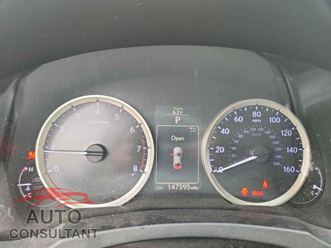 LEXUS IS 2014 - JTHBF1D26E5038317