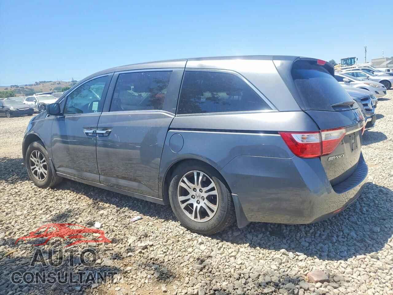 HONDA ODYSSEY 2013 - 5FNRL5H68DB032156