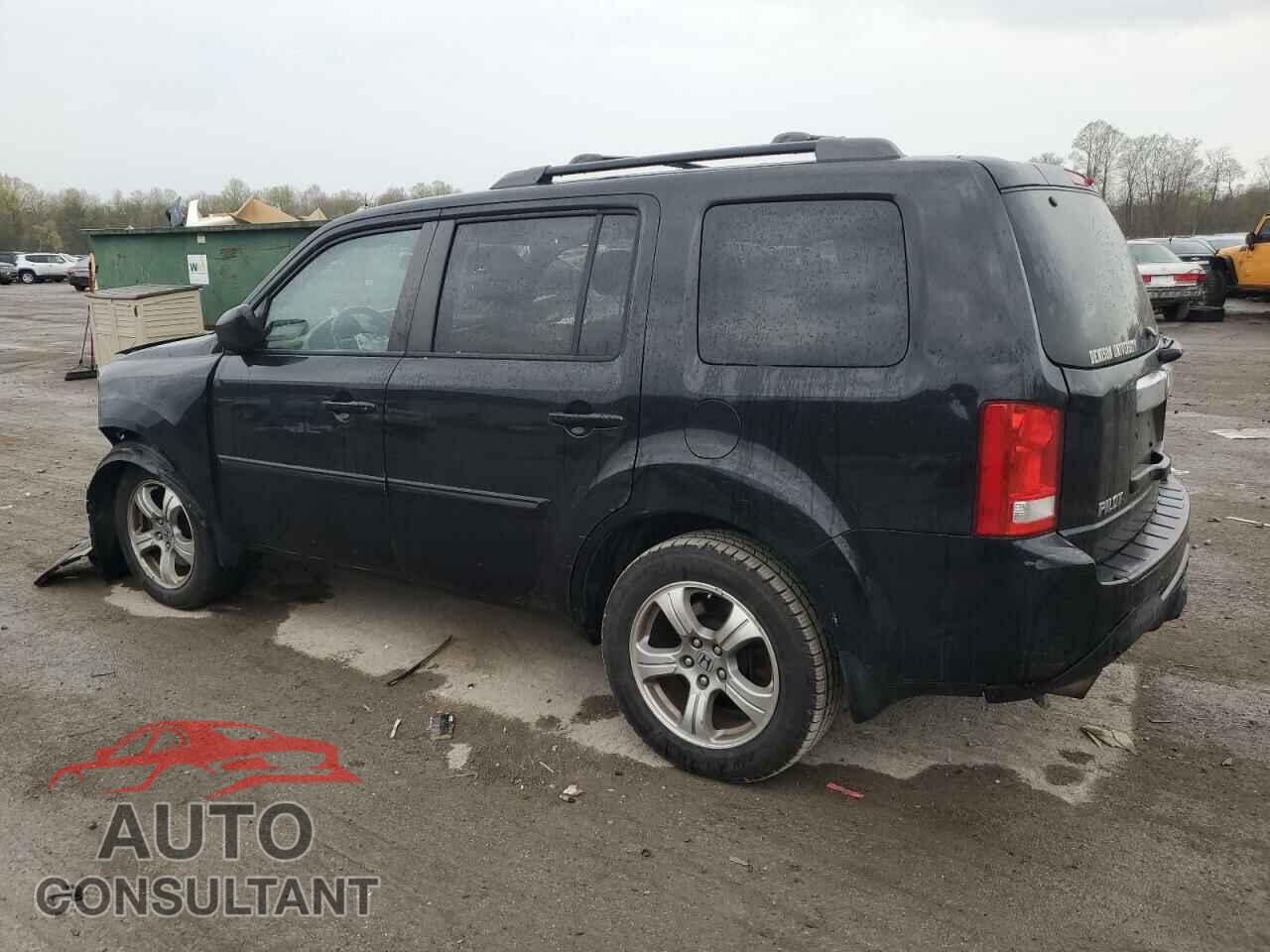 HONDA PILOT 2013 - 5FNYF4H67DB040181