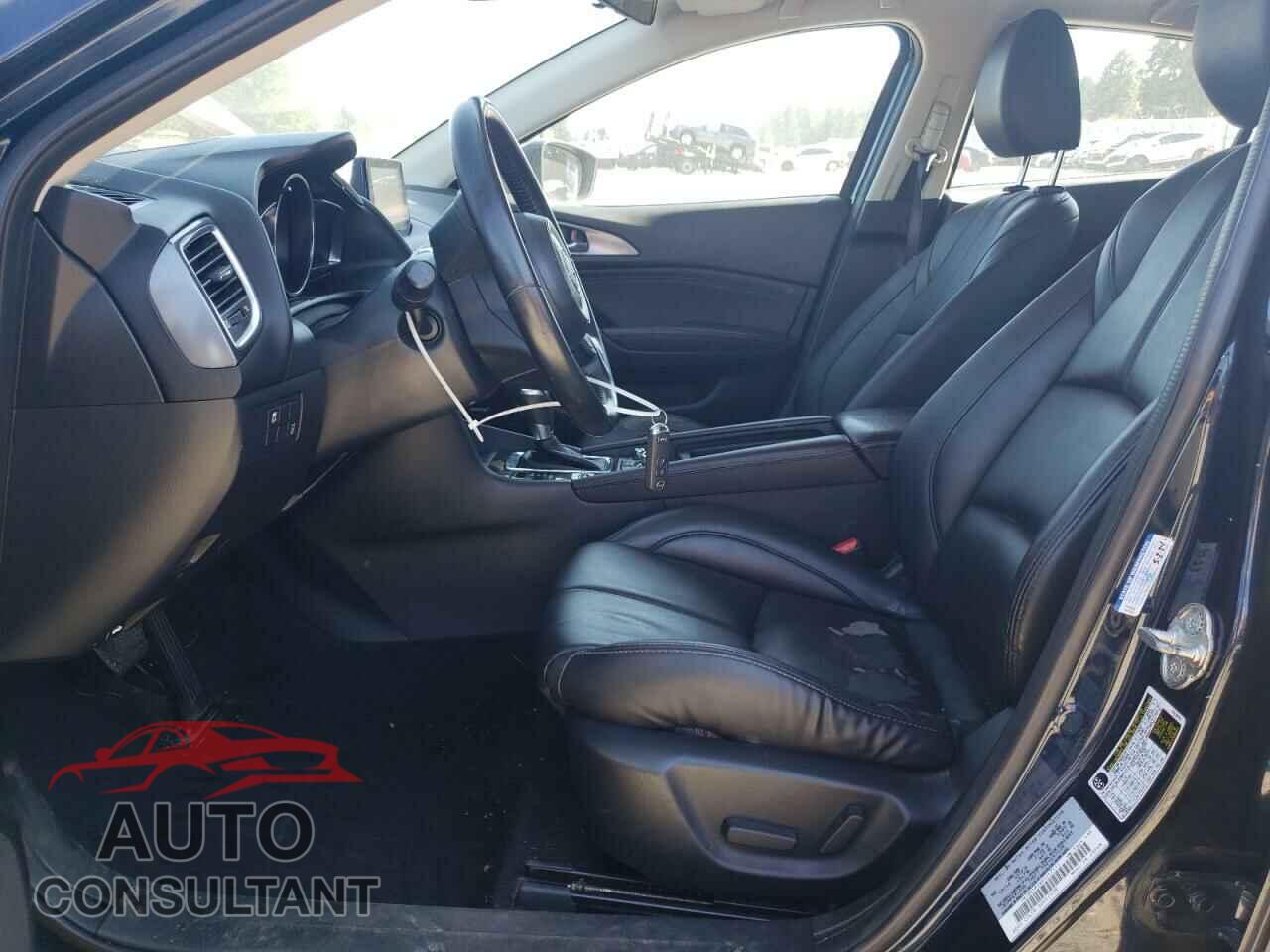 MAZDA 3 2017 - JM1BN1M38H1117111