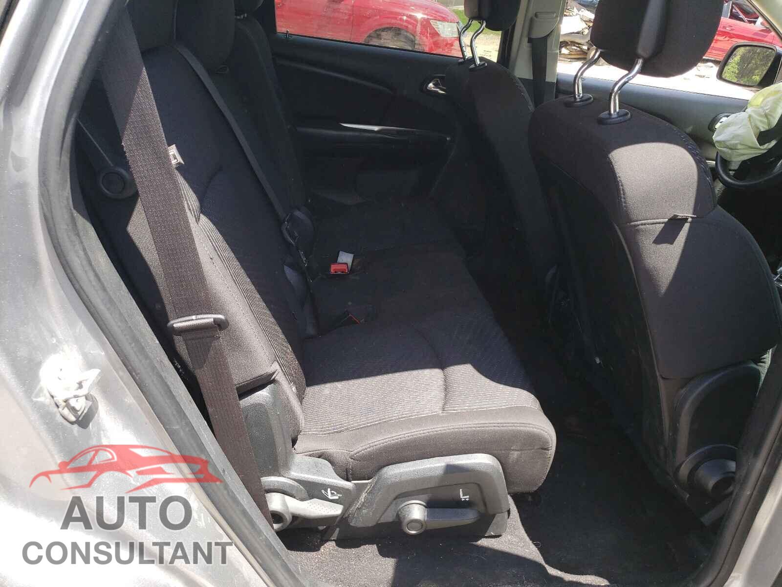 DODGE JOURNEY 2017 - 3C4PDCBG6HT530454