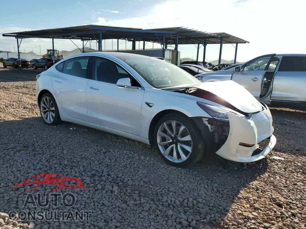 TESLA MODEL 3 2018 - 5YJ3E1EB2JF067670