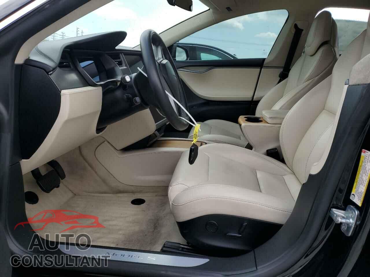 TESLA MODEL S 2018 - 5YJSA1E25JF284847