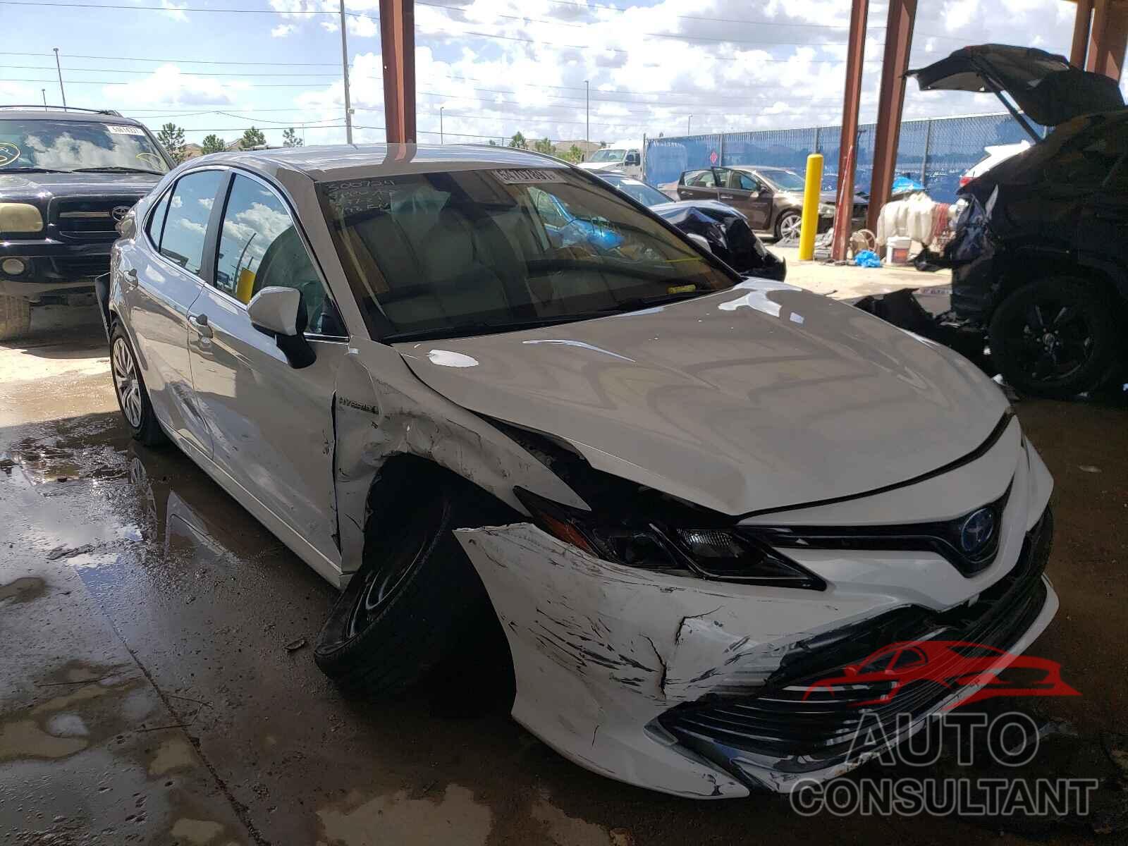 TOYOTA CAMRY 2019 - 4T1B31HK0KU512831