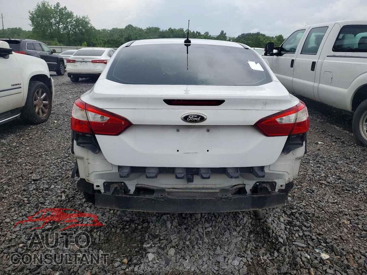 FORD FOCUS 2012 - 1FAHP3F2XCL251013