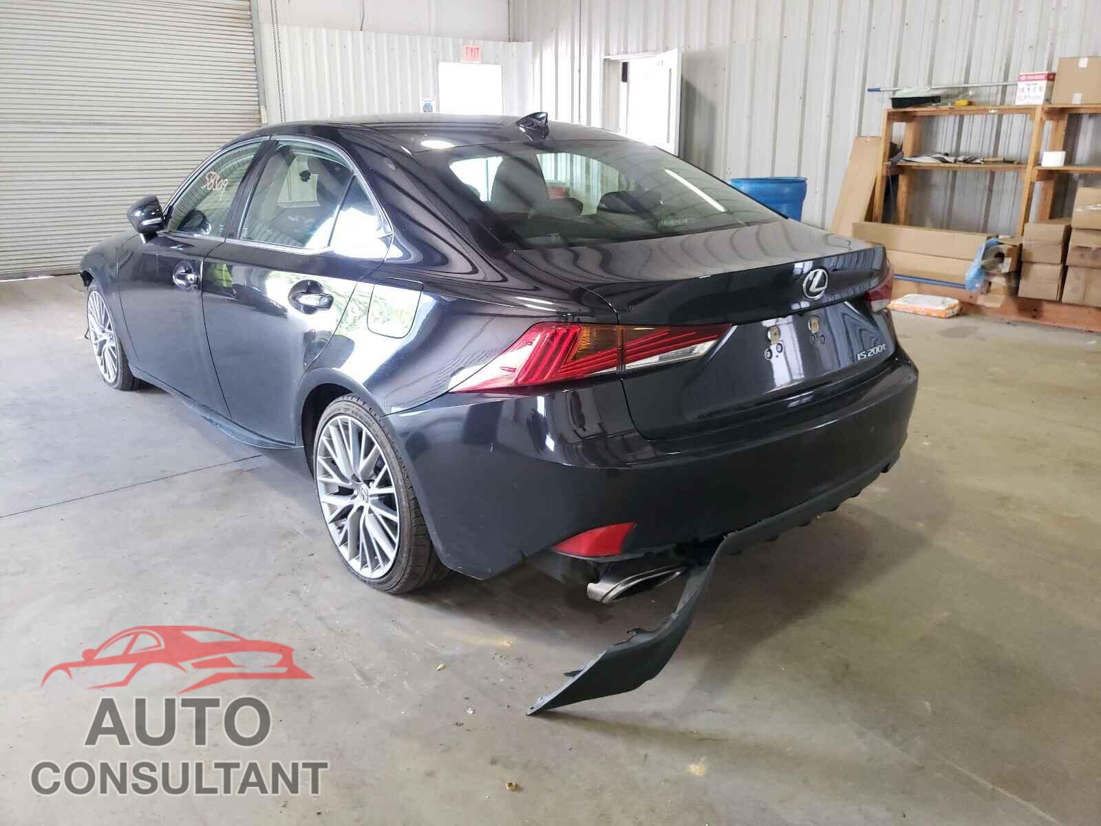 LEXUS IS 2017 - JTHBA1D21H5051317
