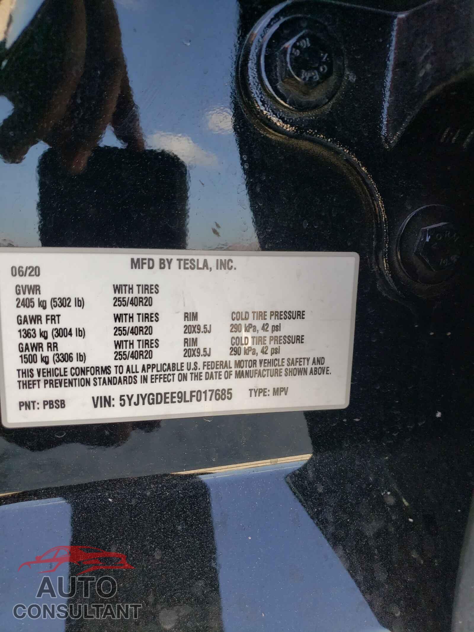 TESLA MODEL Y 2020 - 5YJYGDEE9LF017685
