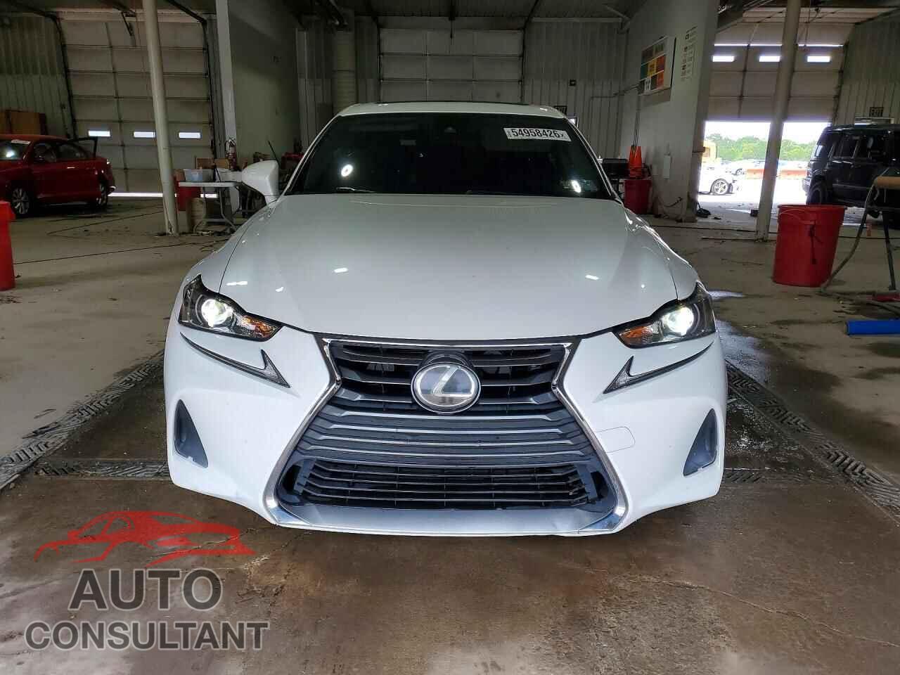 LEXUS IS 2017 - JTHCM1D27H5018222