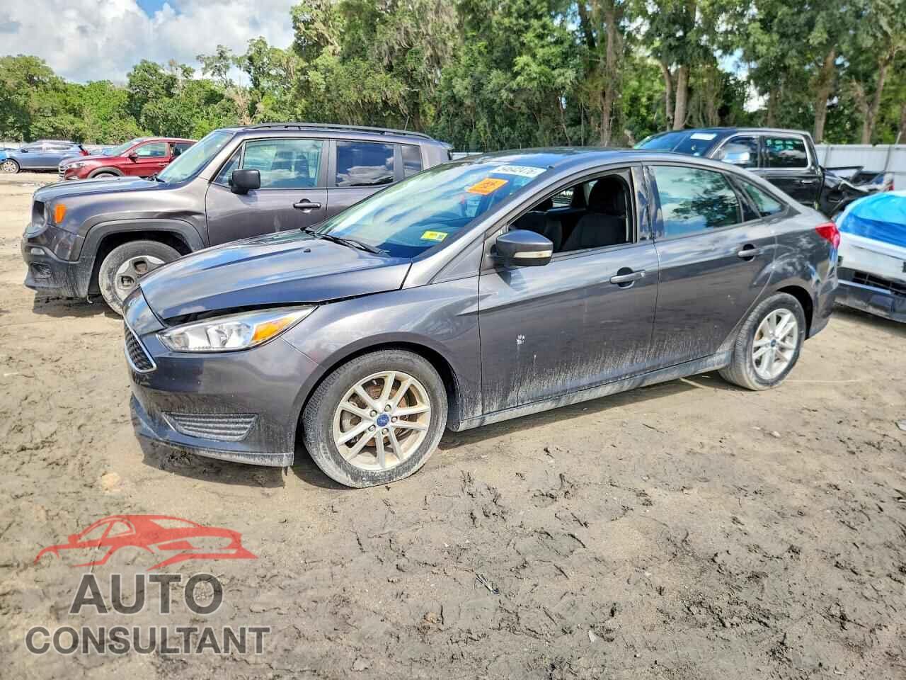 FORD FOCUS 2017 - 1FADP3F21HL329202