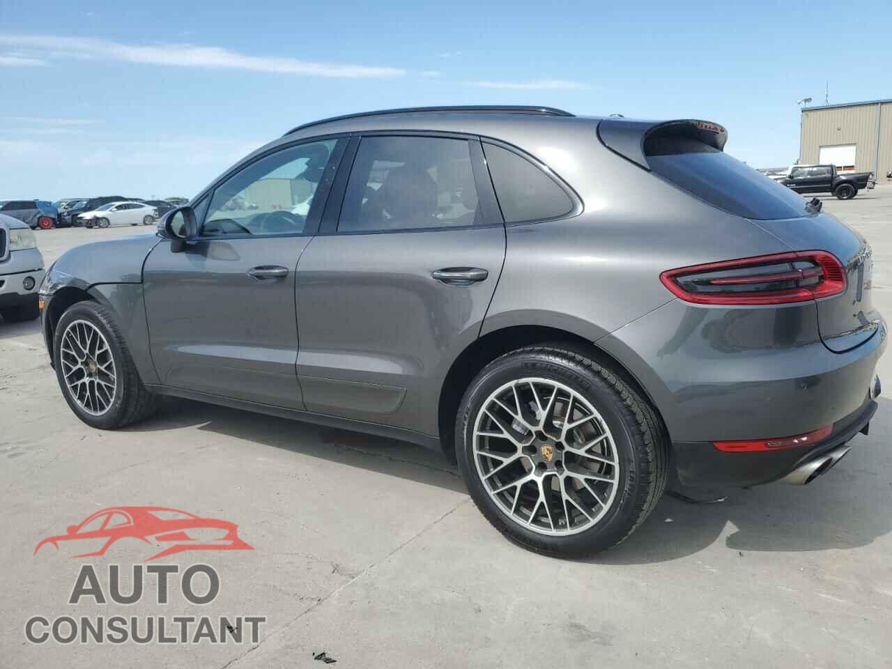 PORSCHE MACAN 2017 - WP1AB2A56HLB18082