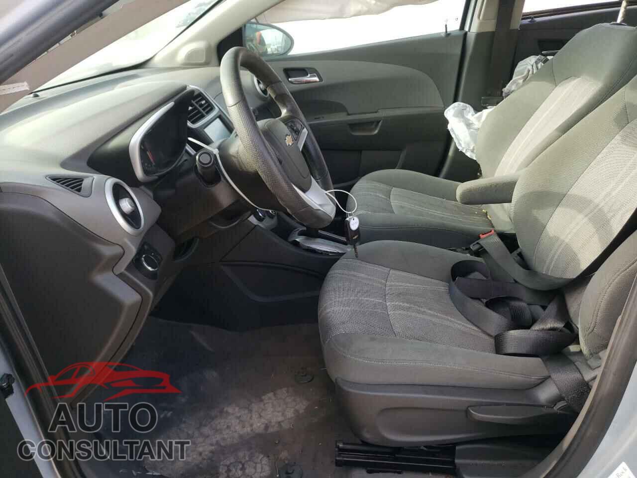 CHEVROLET SONIC 2017 - 1G1JD5SH3H4130148