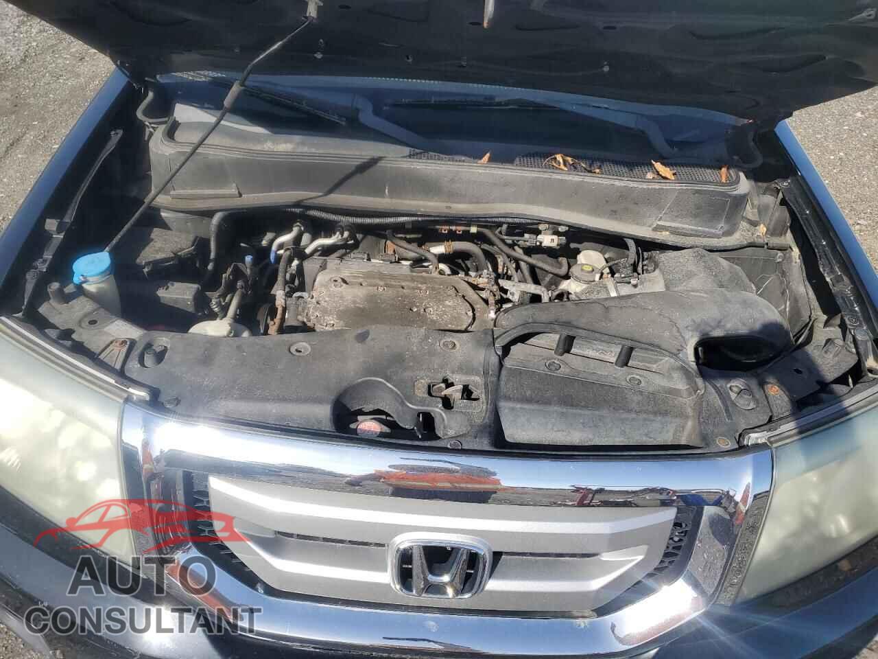 HONDA PILOT 2011 - 5FNYF4H58BB035172
