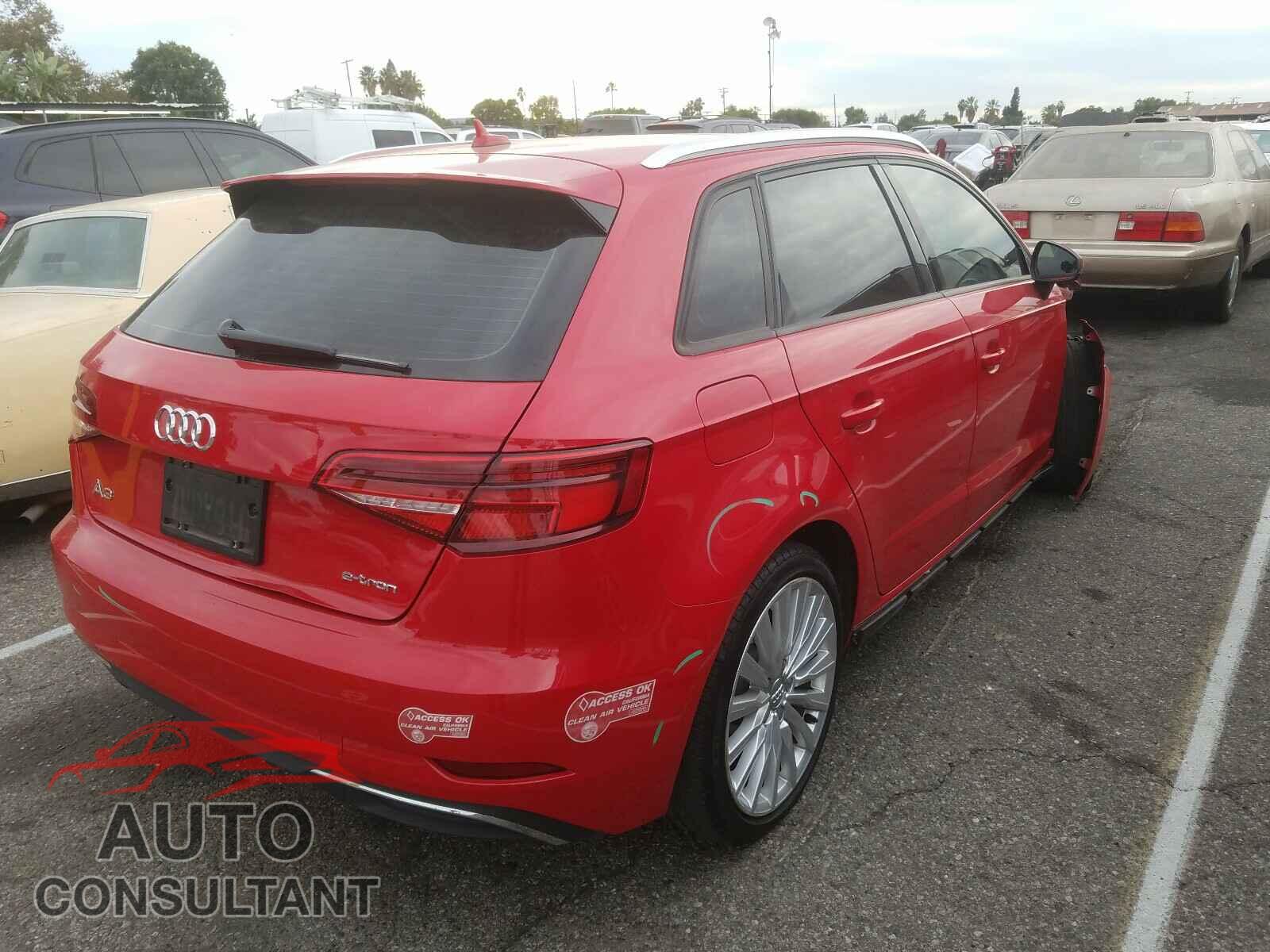AUDI A3 2017 - WAUUPBFF5HA080273