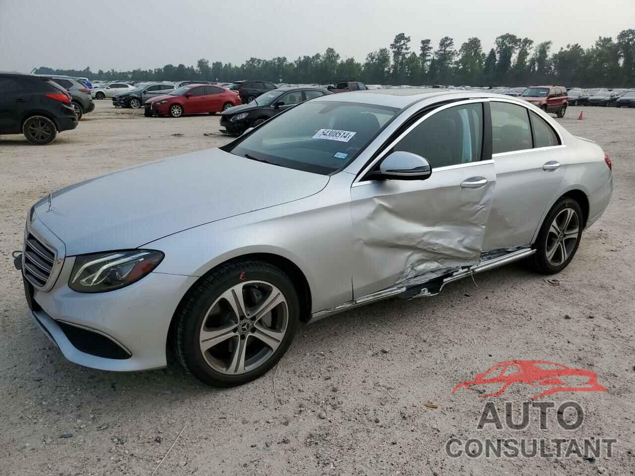 MERCEDES-BENZ E-CLASS 2020 - WDDZF8DB7LA738527