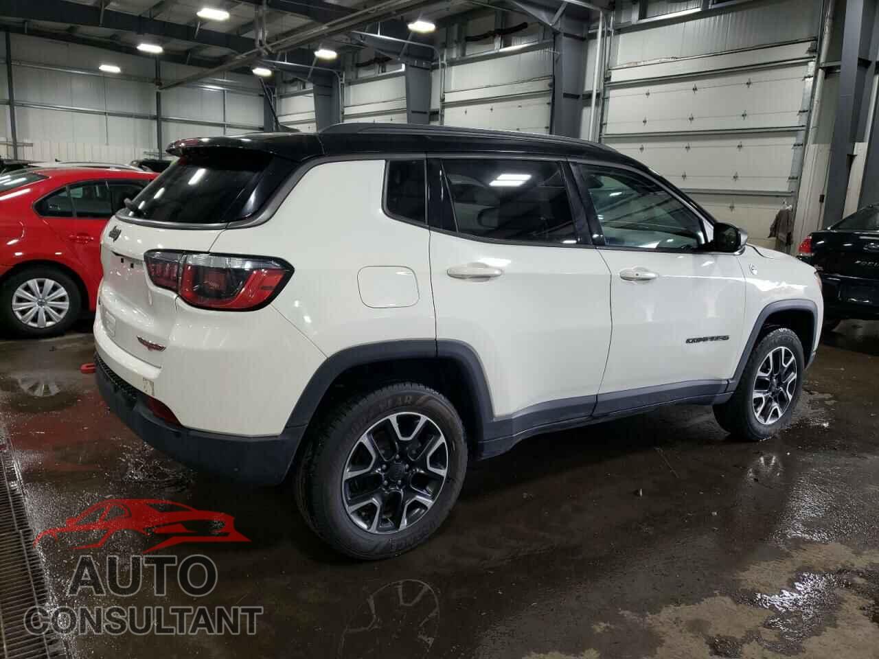 JEEP COMPASS 2019 - 3C4NJDDB8KT618193