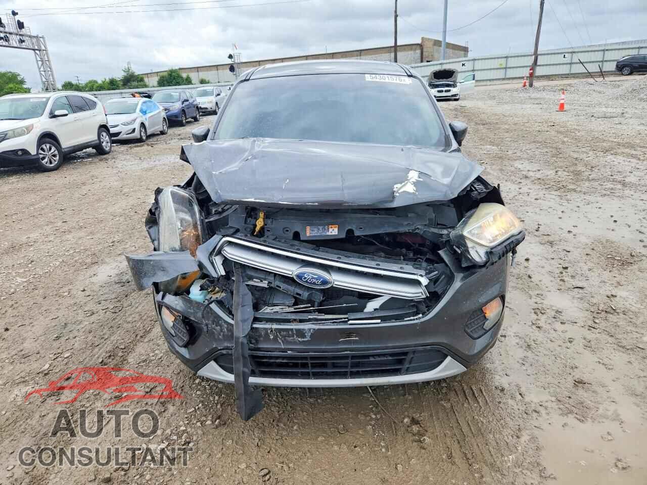 FORD ESCAPE 2017 - 1FMCU0GD3HUE98415