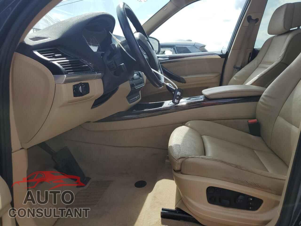 BMW X5 2011 - 5UXZW0C5XBL657207