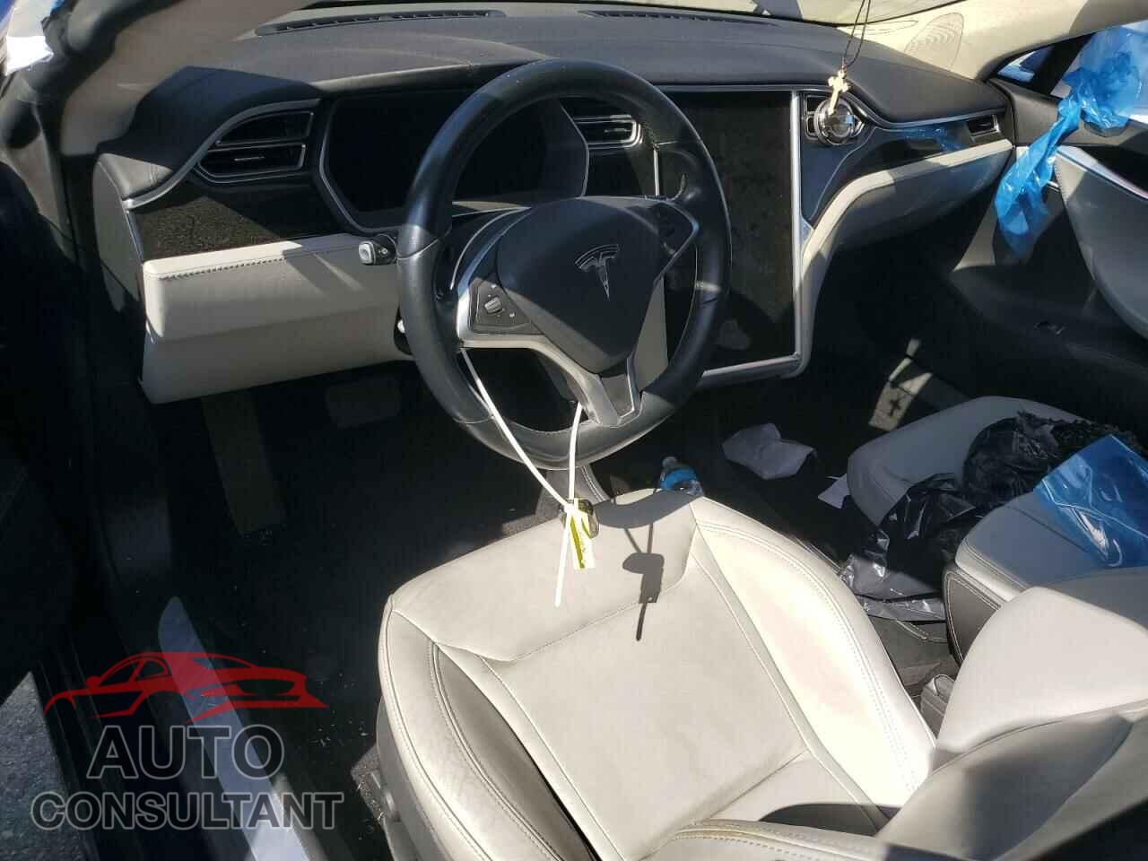TESLA MODEL S 2015 - 5YJSA1E1XFF112876