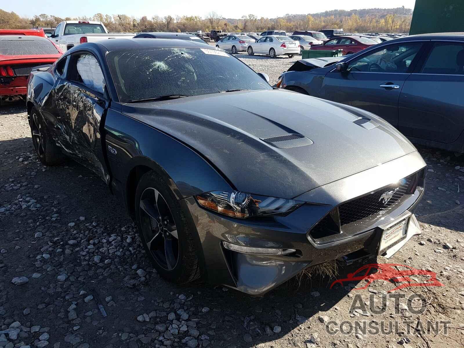 FORD MUSTANG 2018 - 1FA6P8CF0J5107662