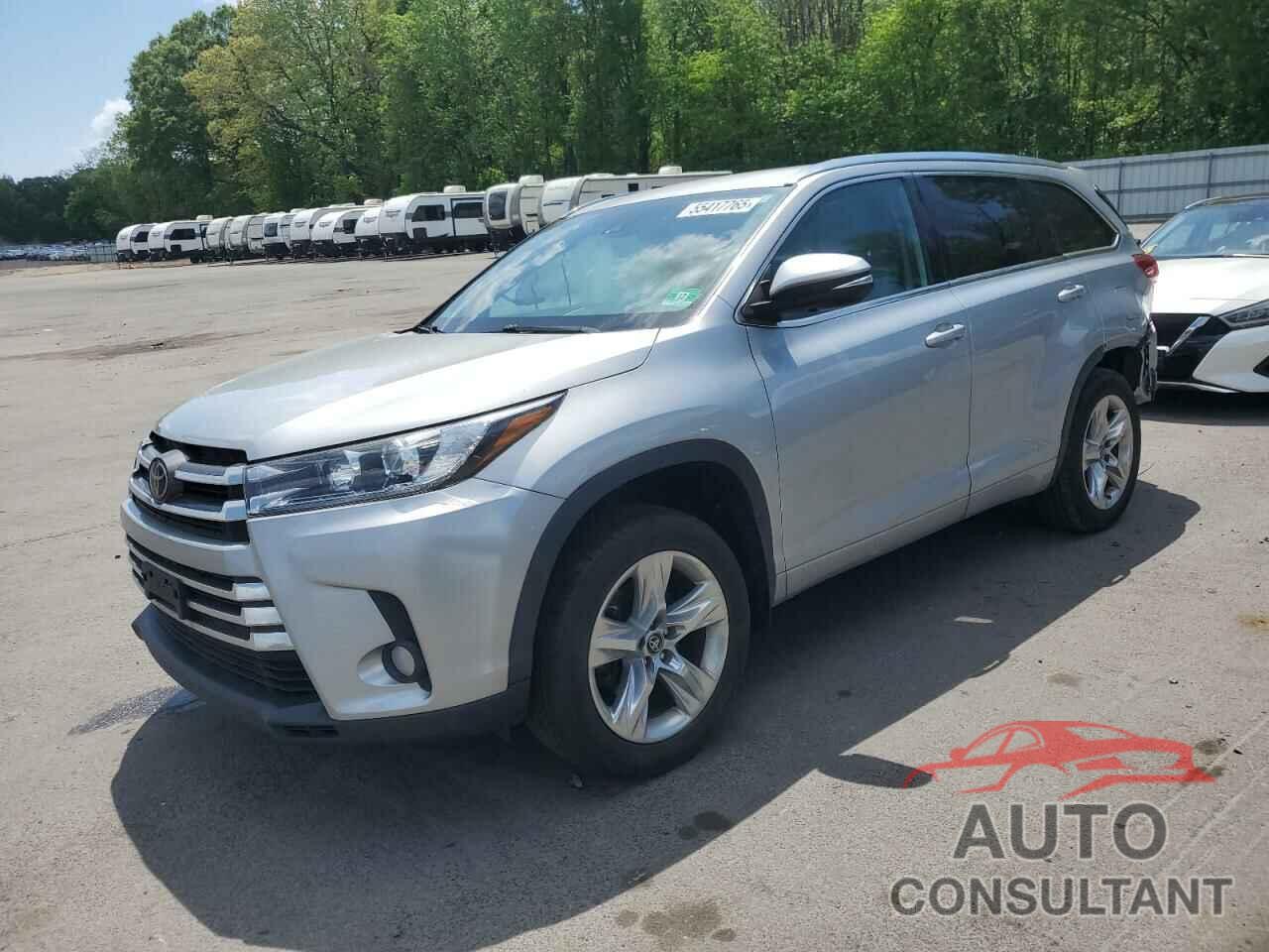 TOYOTA HIGHLANDER 2018 - 5TDDZRFH4JS865237