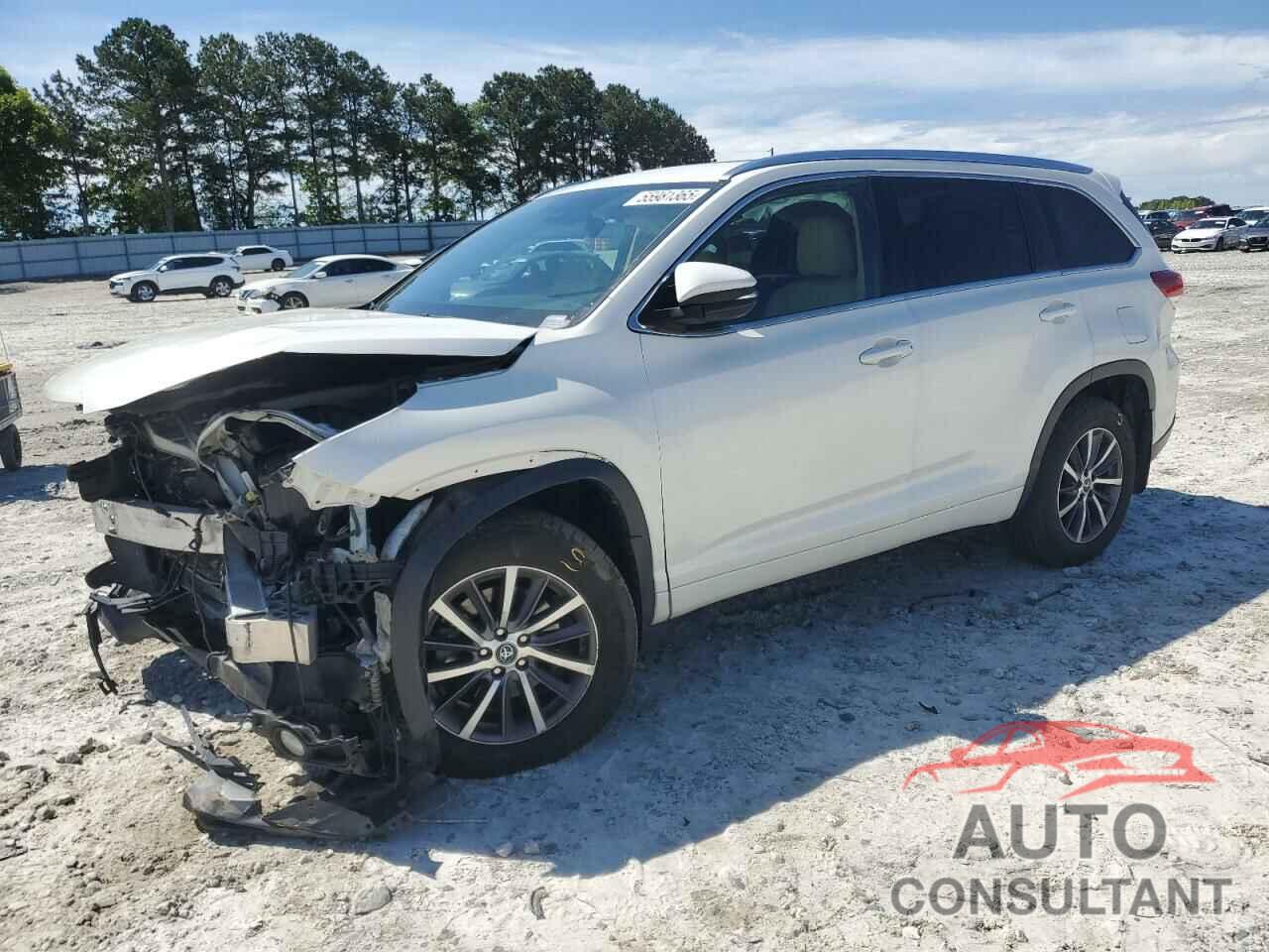 TOYOTA HIGHLANDER 2017 - 5TDKZRFH3HS521741