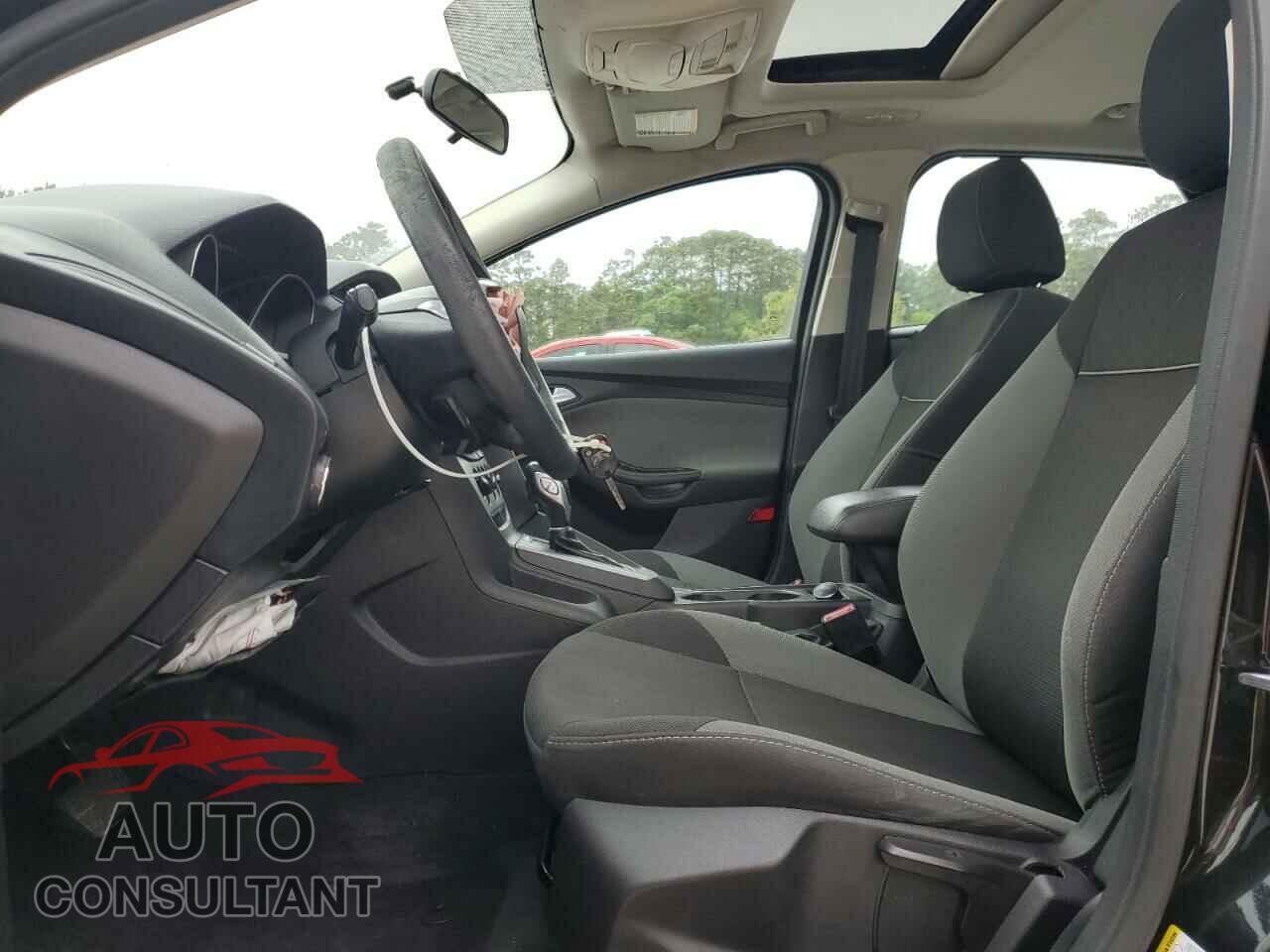 FORD FOCUS 2014 - 1FADP3F29EL417071