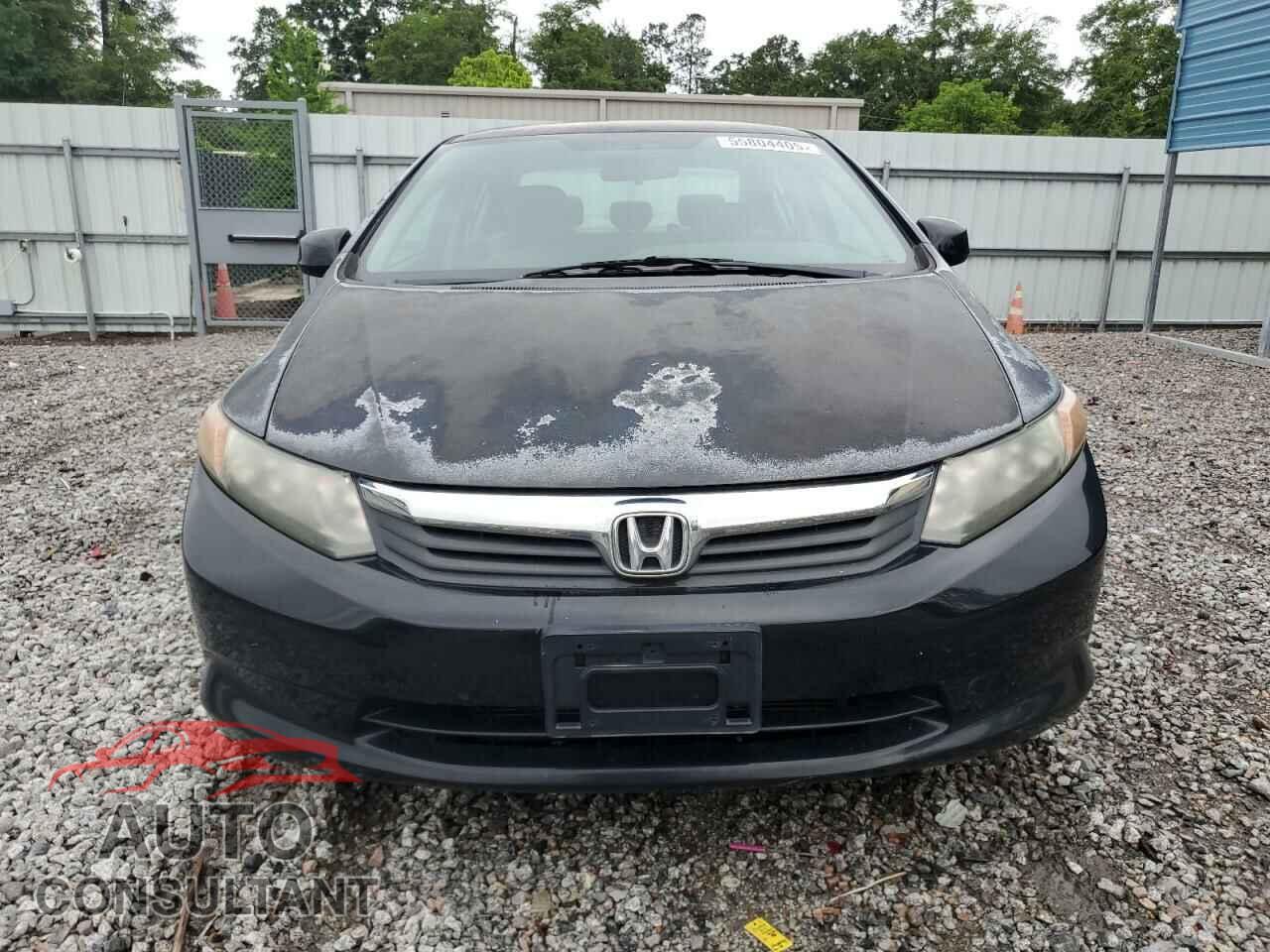HONDA CIVIC 2012 - 2HGFB2F58CH587536