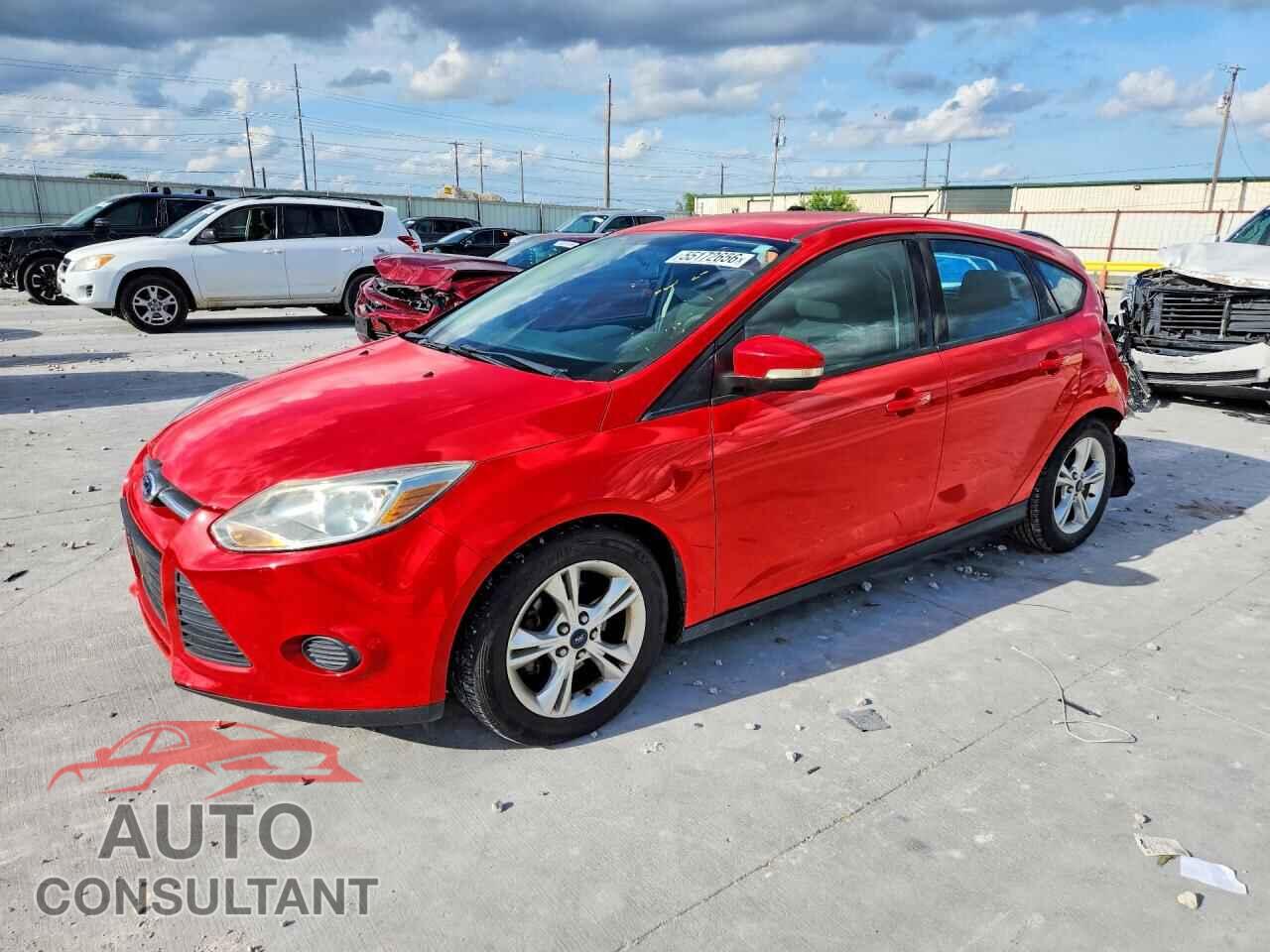 FORD FOCUS 2014 - 1FADP3K2XEL167619