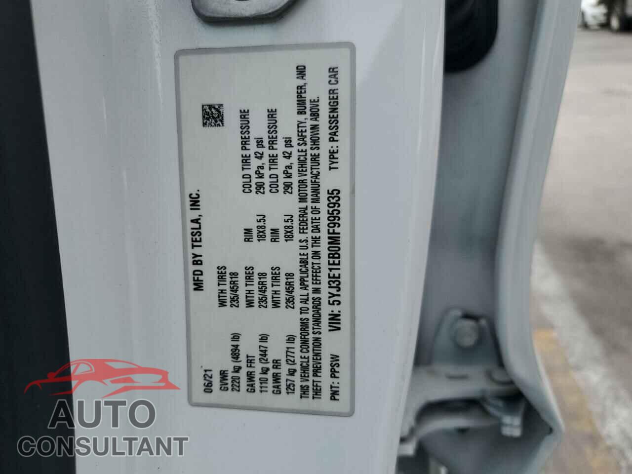 TESLA MODEL 3 2021 - 5YJ3E1EB0MF995935
