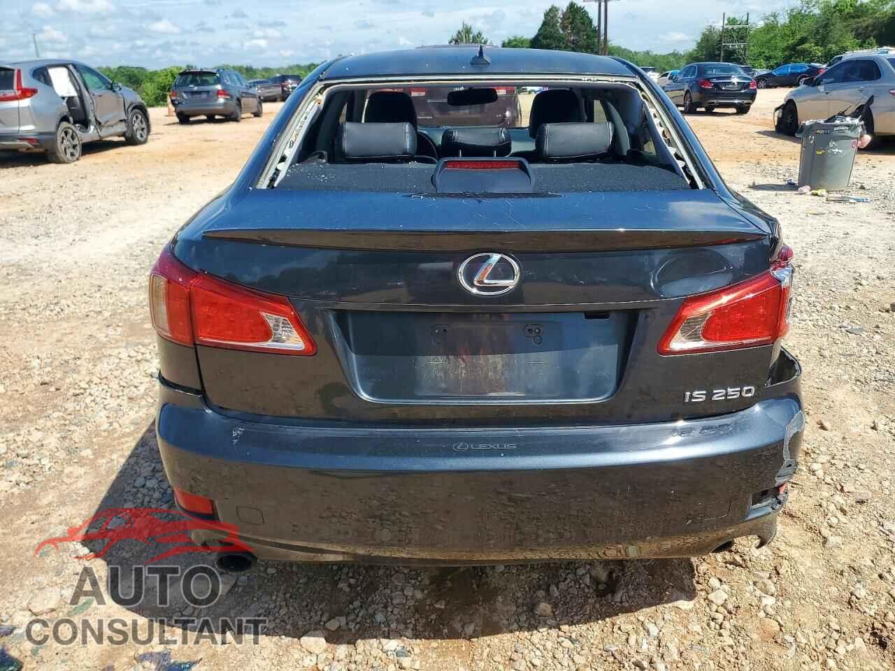 LEXUS IS 2011 - JTHBF5C29B5141073