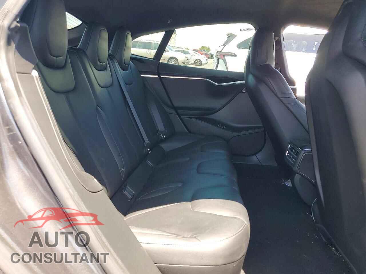 TESLA MODEL S 2016 - 5YJSA1E1XGF147080