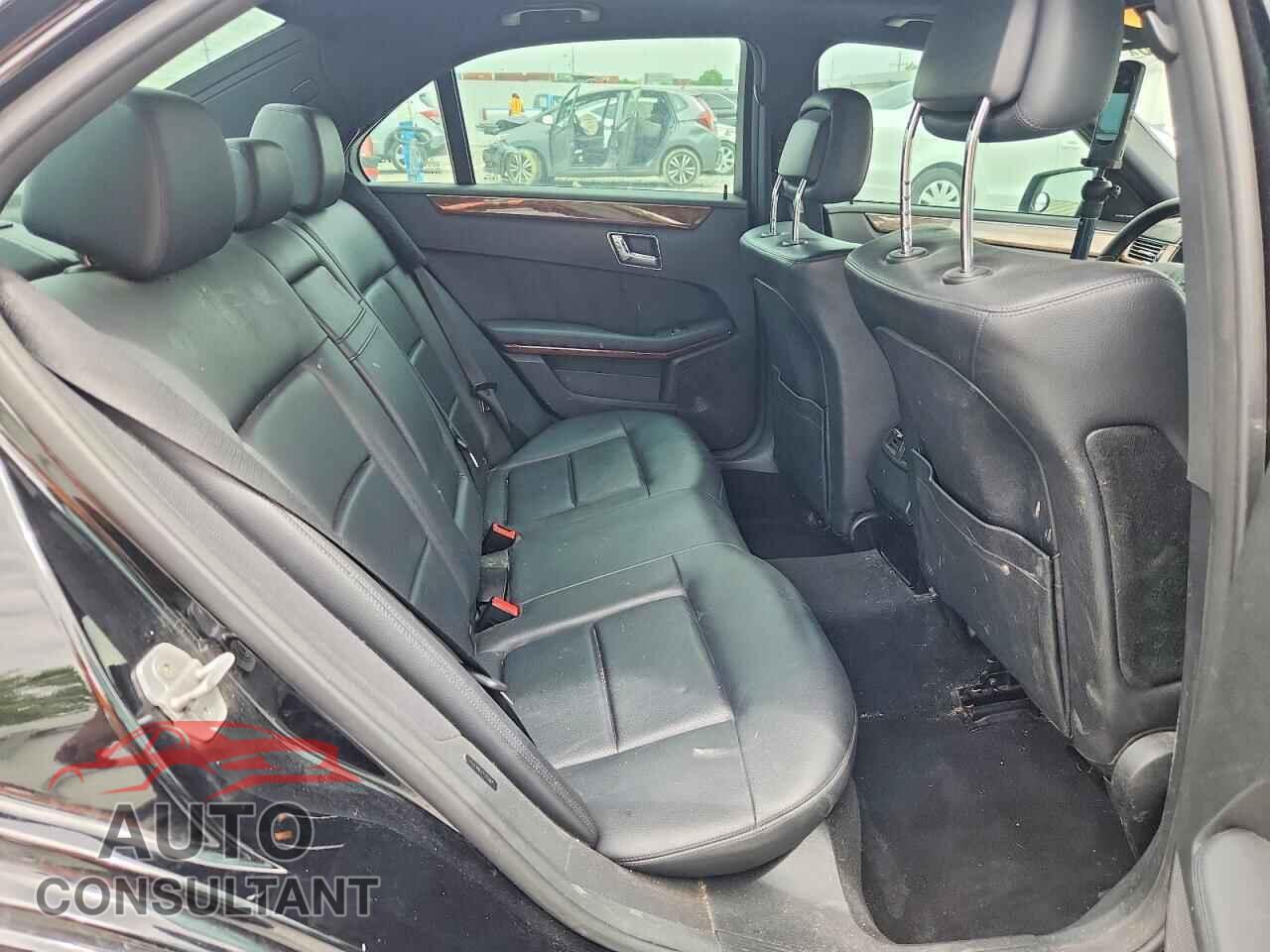 MERCEDES-BENZ E-CLASS 2010 - WDDHF8HB6AA055933