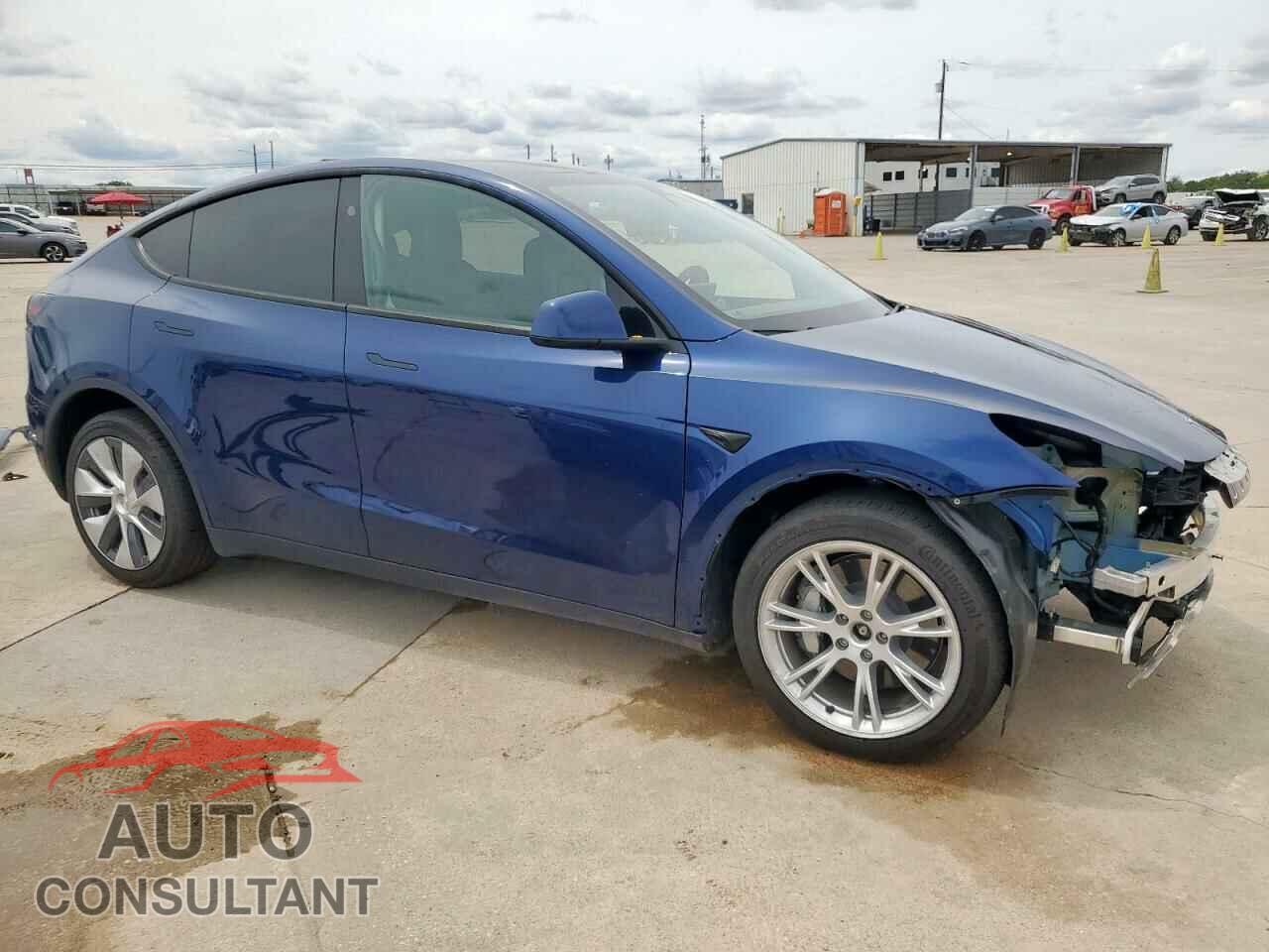 TESLA MODEL Y 2024 - 7SAYGDEE2RF986014