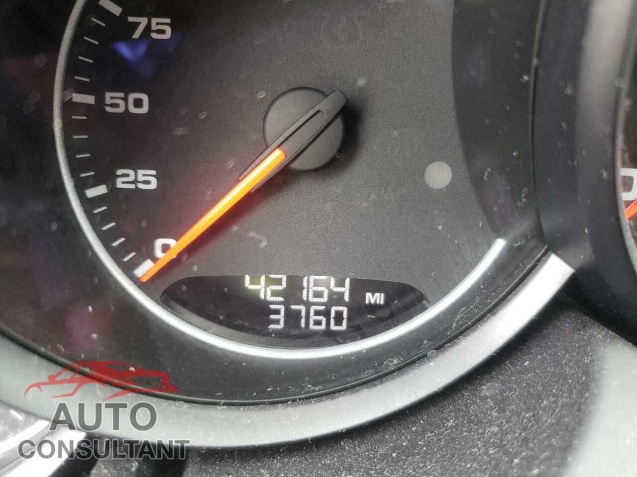 PORSCHE CAYENNE 2016 - WP1AA2A21GKA09638