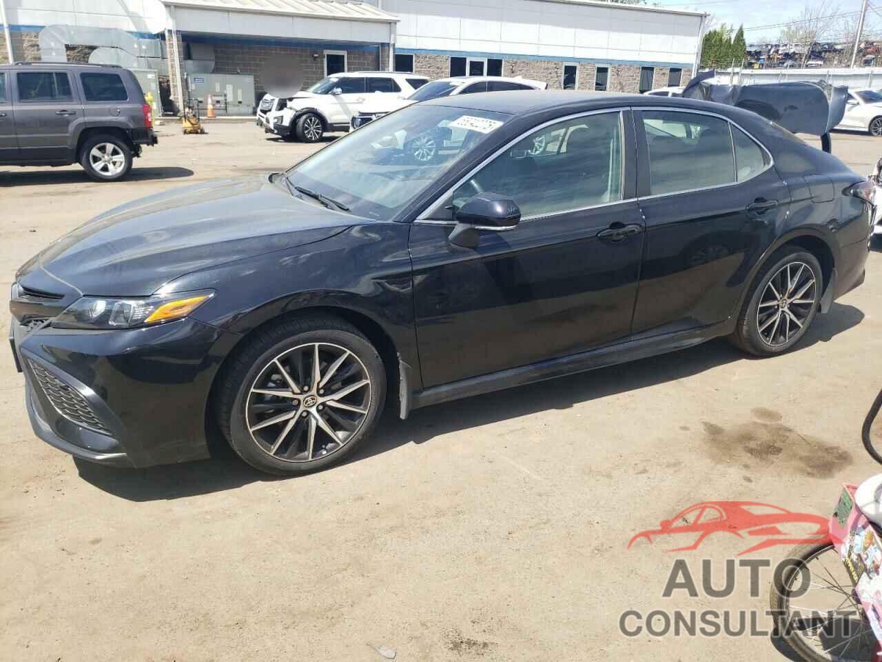 TOYOTA CAMRY 2023 - 4T1G11AK0PU747033