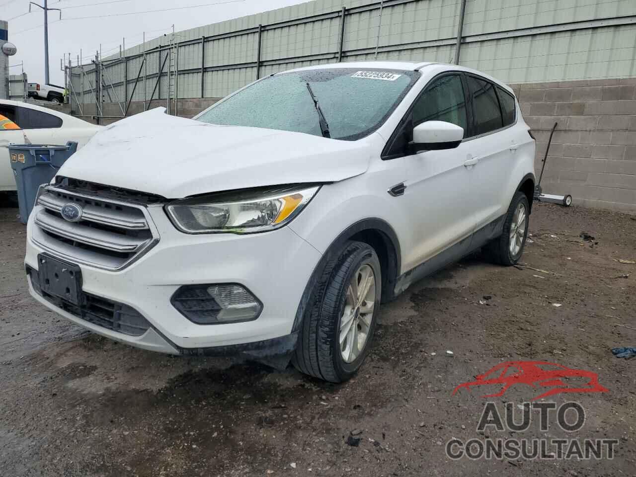 FORD ESCAPE 2017 - 1FMCU9GD4HUA17480