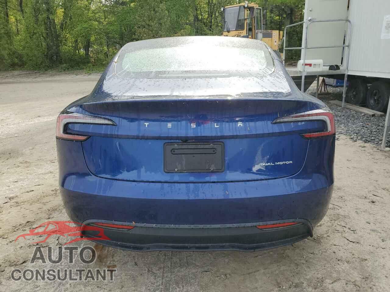 TESLA MODEL 3 2024 - 5YJ3E1EBXRF769327