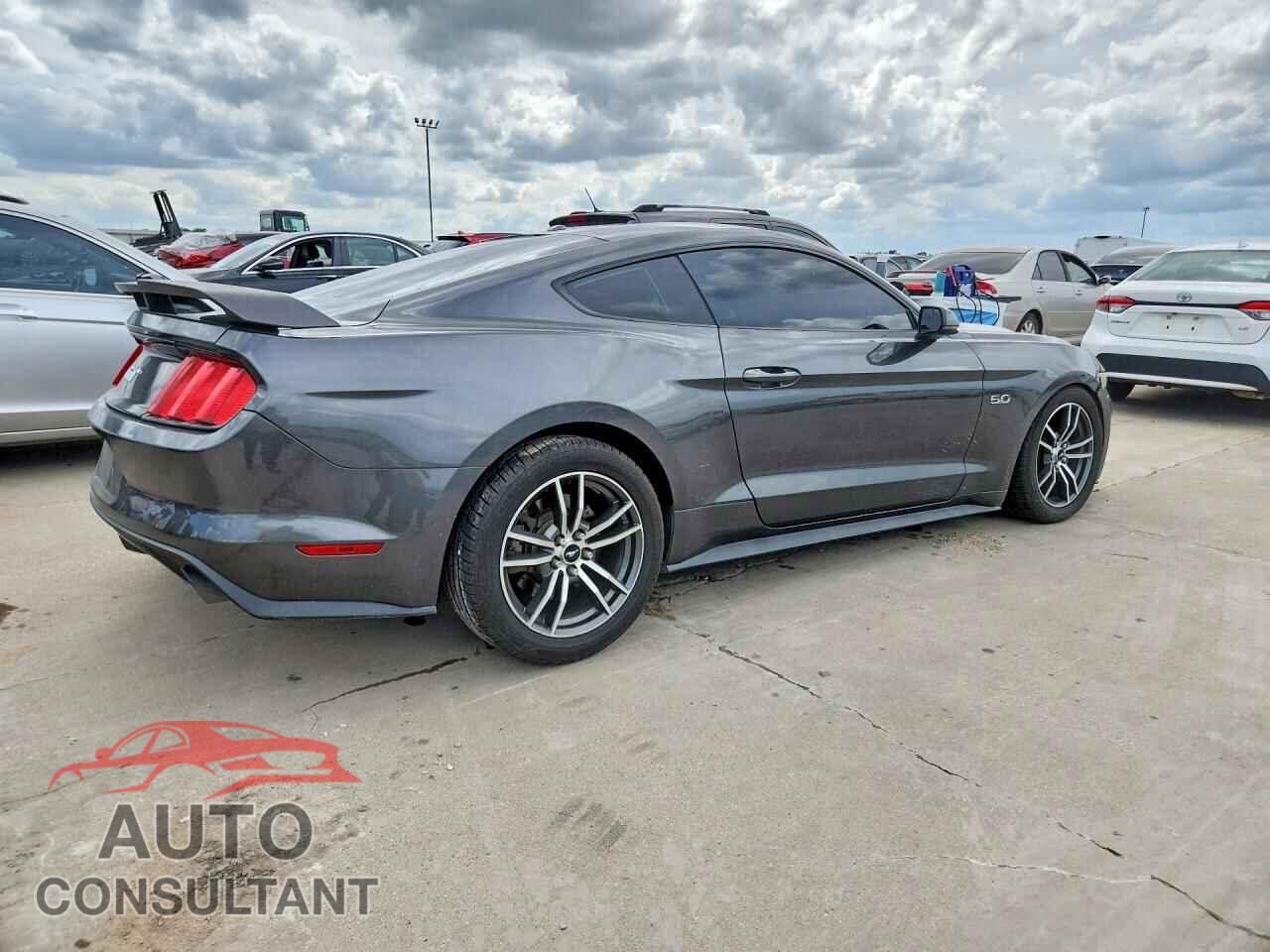FORD MUSTANG 2017 - 1FA6P8CF8H5223623
