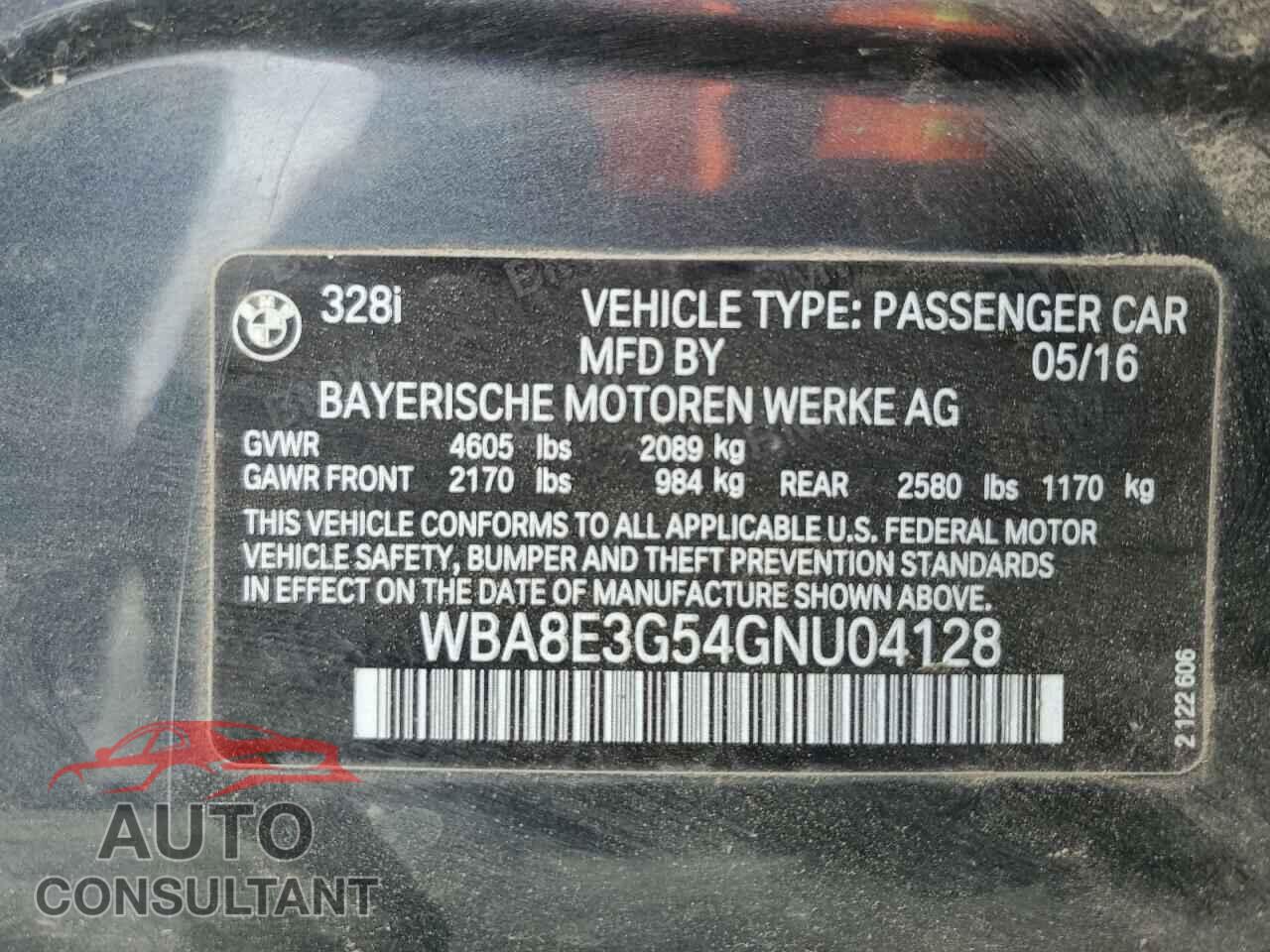 BMW 3 SERIES 2016 - WBA8E3G54GNU04128