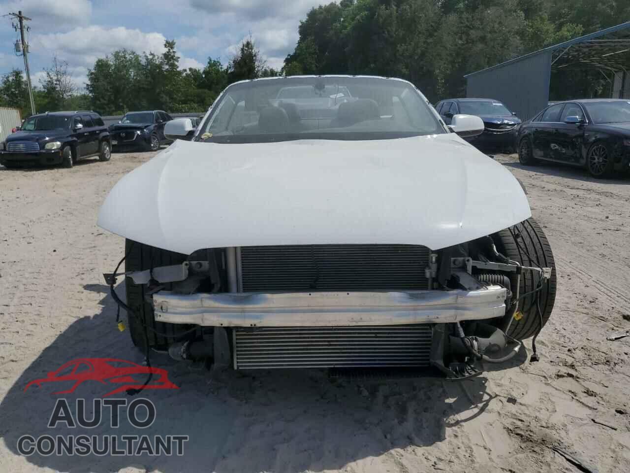 AUDI A5 2013 - WAULFAFH3DN002118