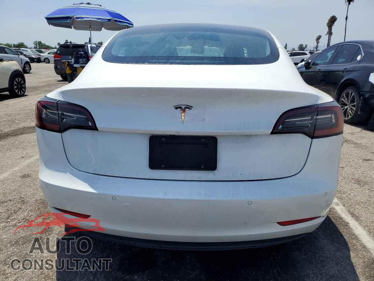 TESLA MODEL 3 2021 - 5YJ3E1EA2MF068975