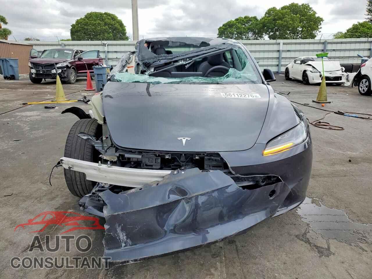 TESLA MODEL 3 2025 - 5YJ3E1EA2SF035987