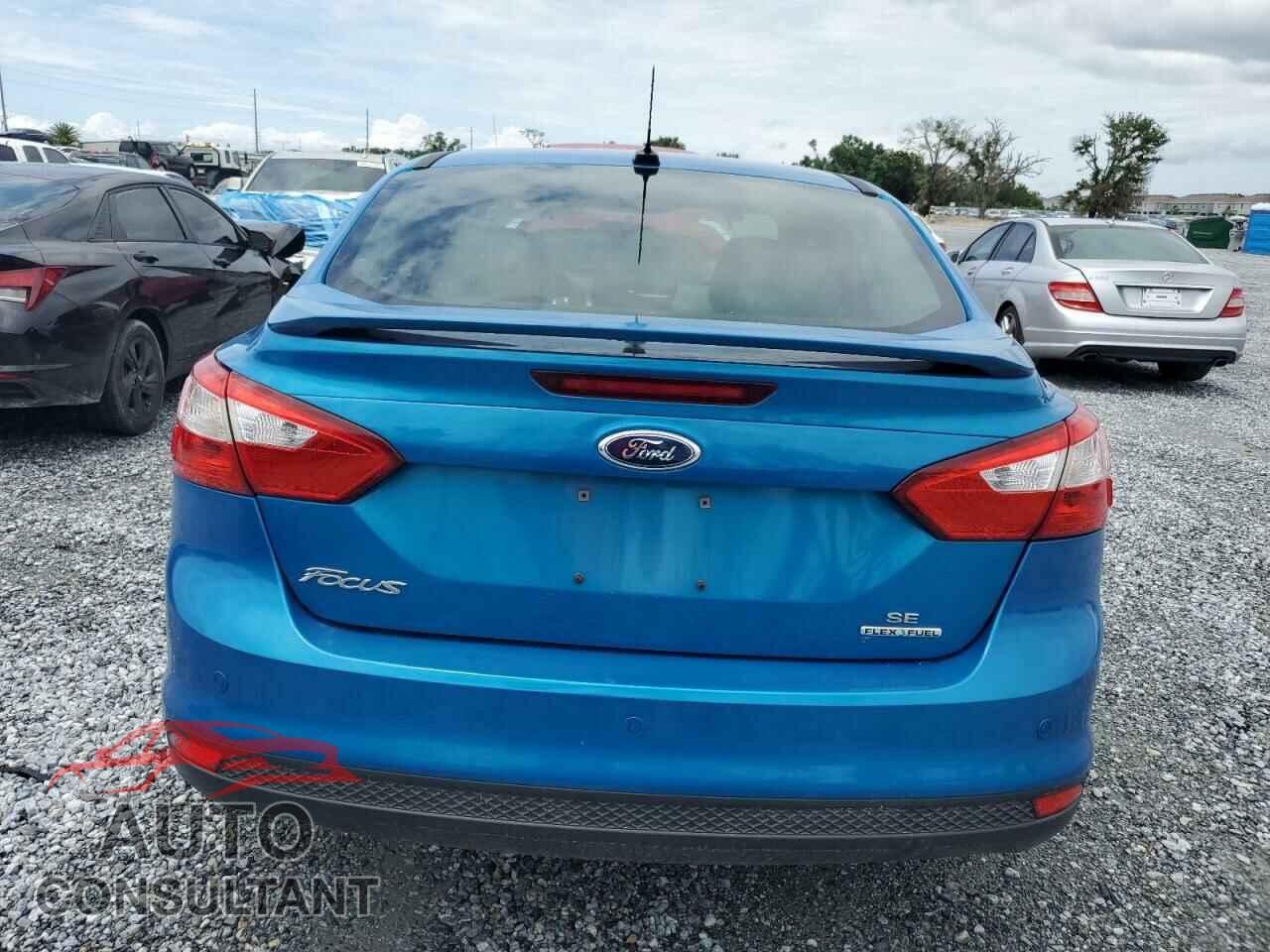 FORD FOCUS 2014 - 1FADP3F2XEL191364
