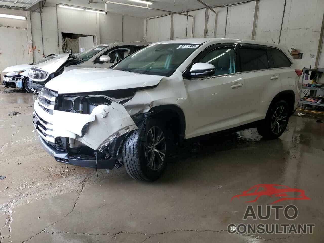 TOYOTA HIGHLANDER 2019 - 5TDZZRFH4KS310635